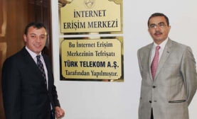 Üniversitede İnternet Erişim Merkezi Açıldı