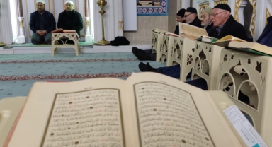 Kilis'te Mukabele - Kur'an-ı Kerim Tilaveti